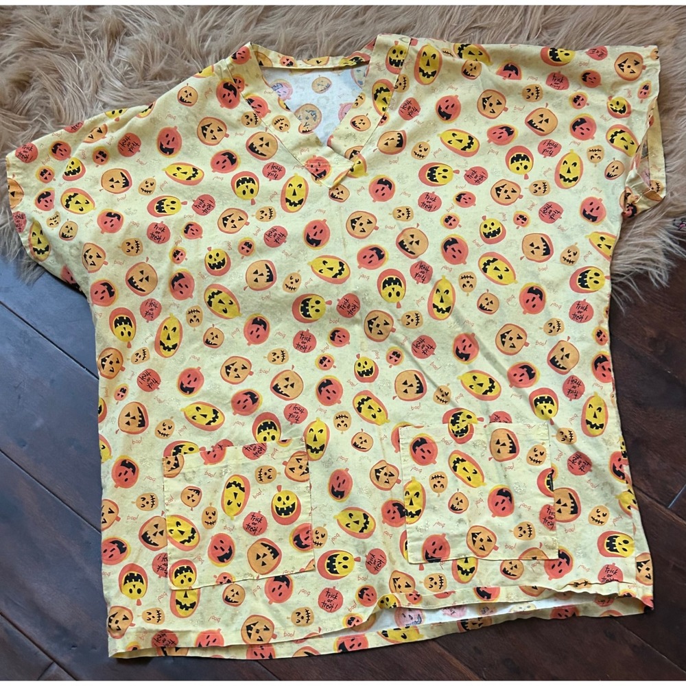 Halloween Pumpkin‎ Scrub Top Women's Short Sleeve Career Uniform Costume Size M
